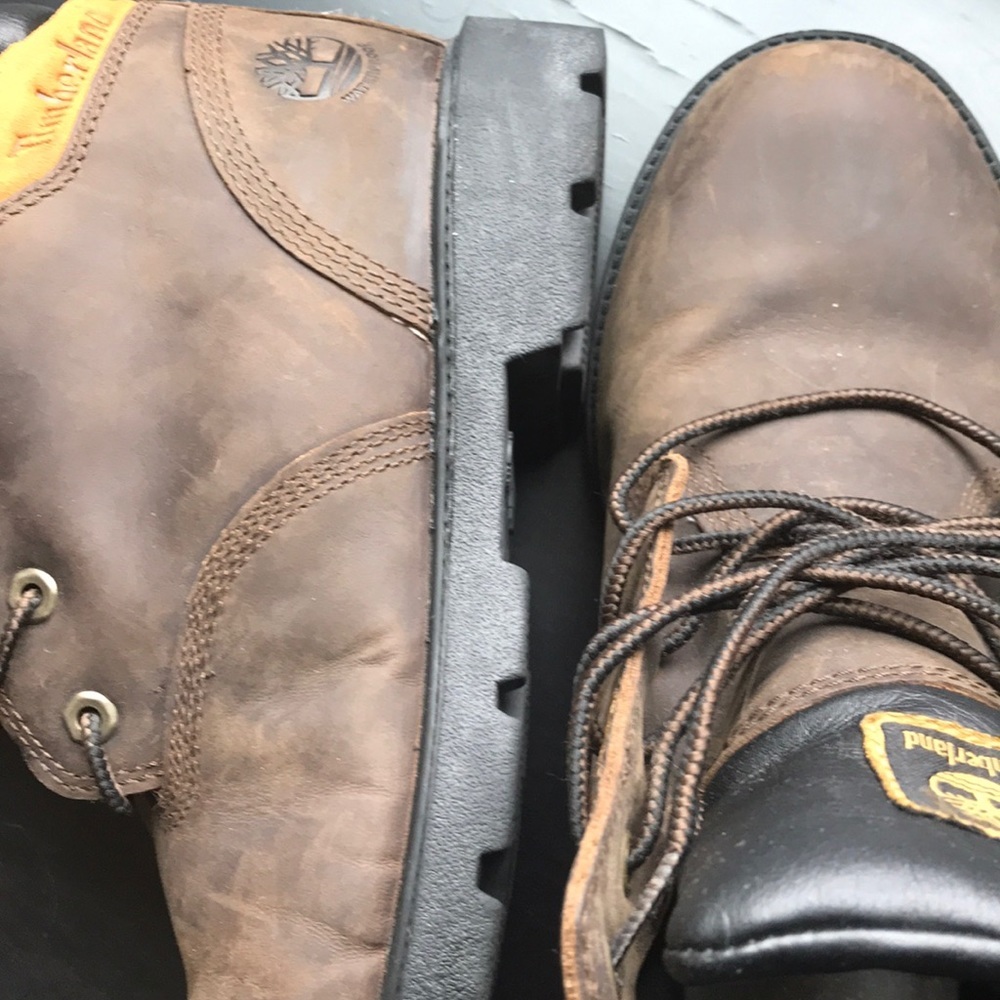 Timberland boots NEARLY NEW! size 6 big boys - Picture 5 of 16